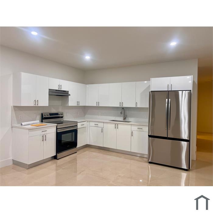 10210 SW 170th Ter