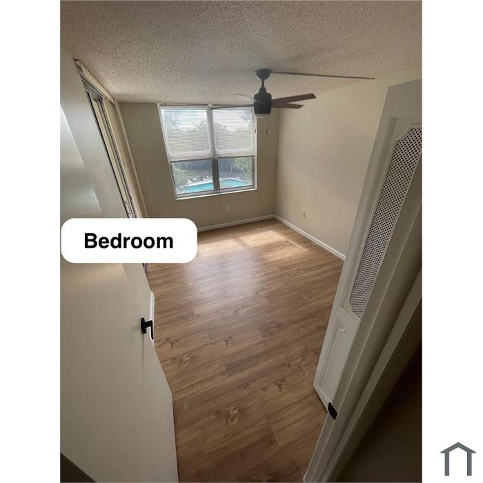 17890 W Dixie Hwy