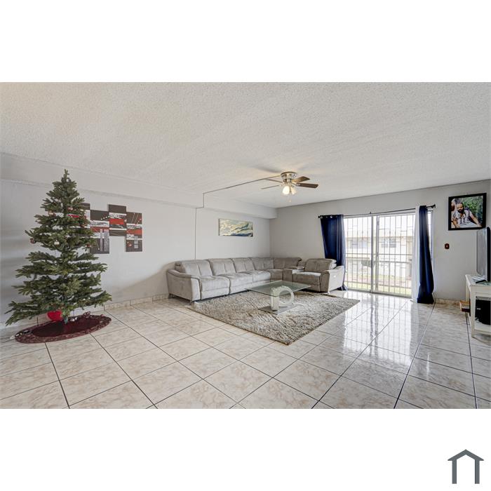 301 NW 177th St
