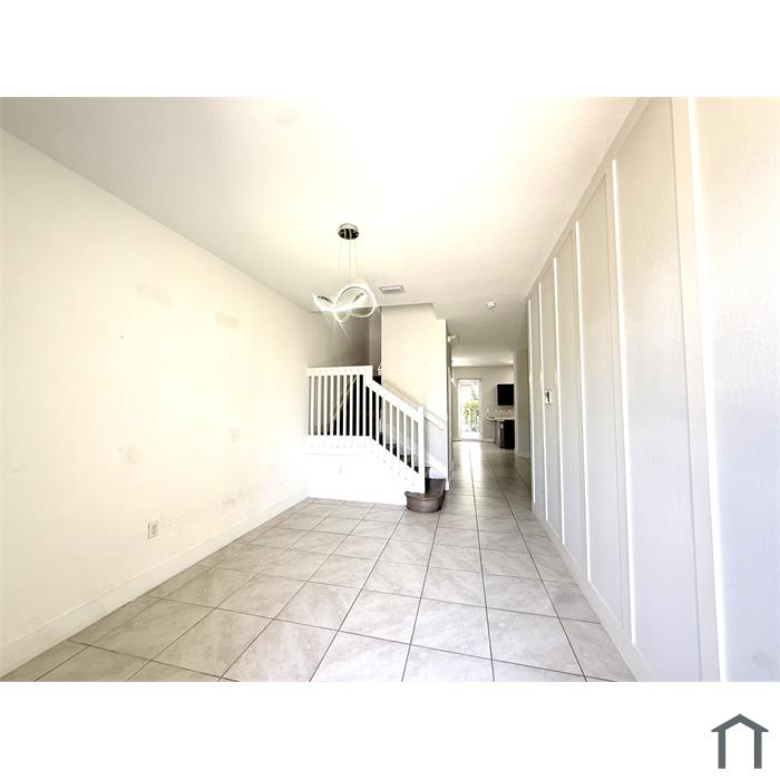 20861 NW 9th Path