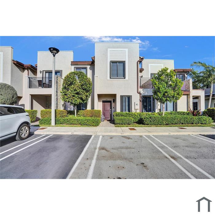 389 NE 208th Ter
