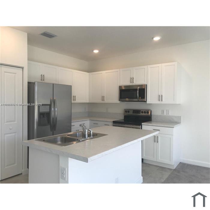 278 NE 208th Ter