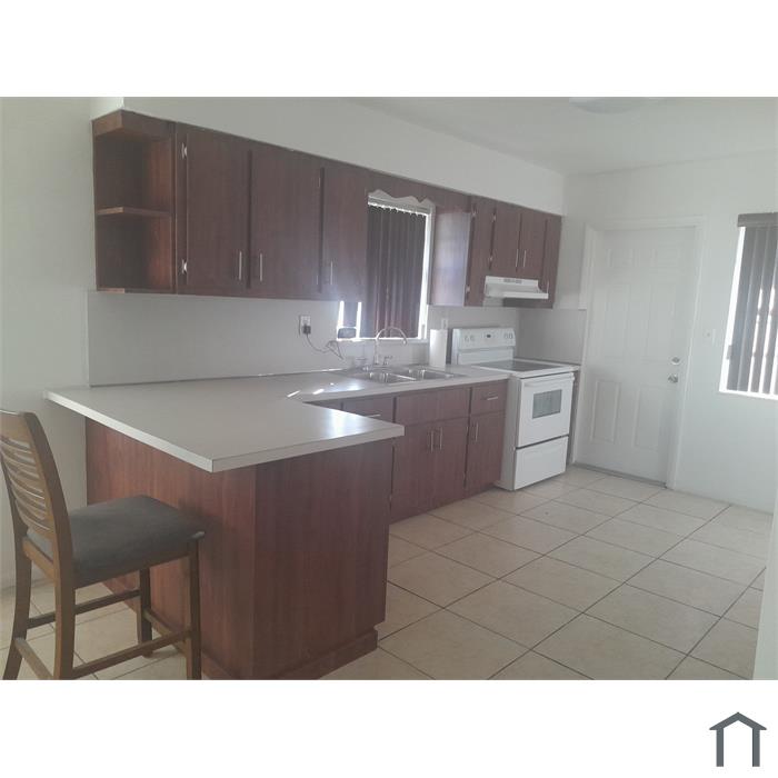 18420 NE Miami Ct