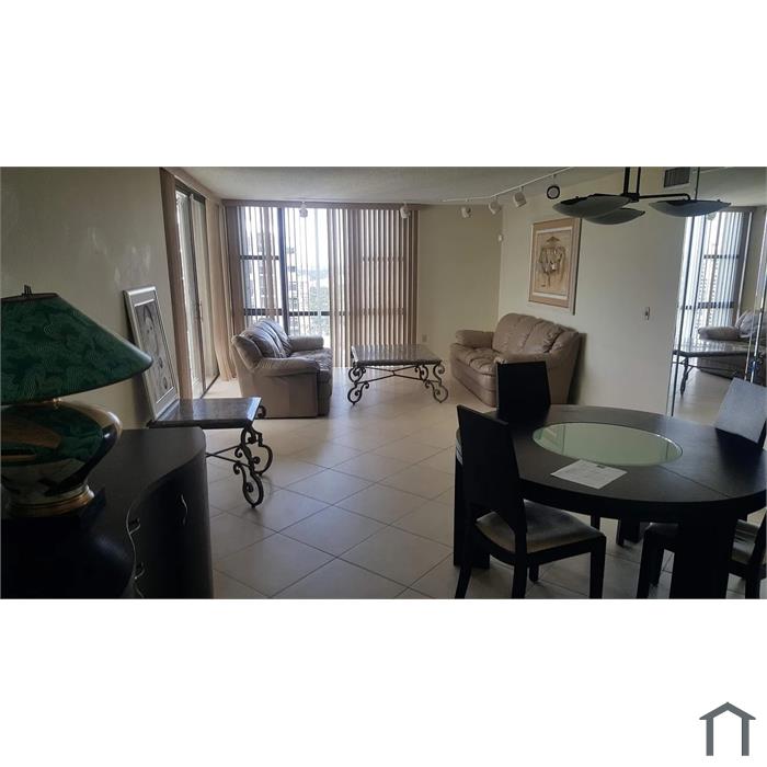 3675 N Country Club Dr