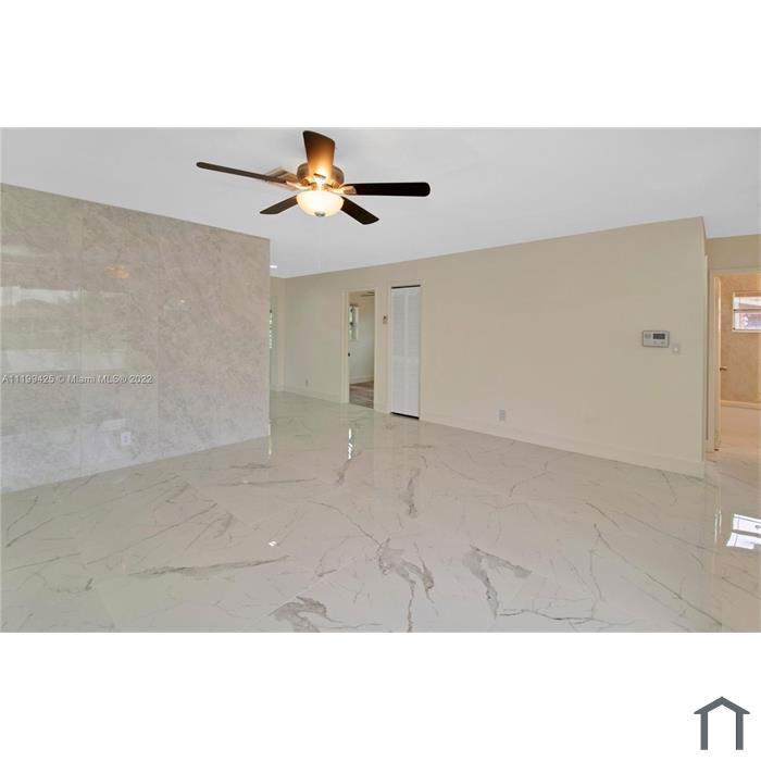 3141 NW 4th Ct
