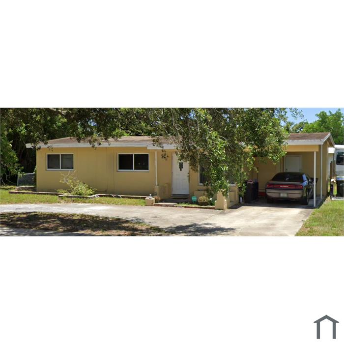 1218 NW 14th Ct