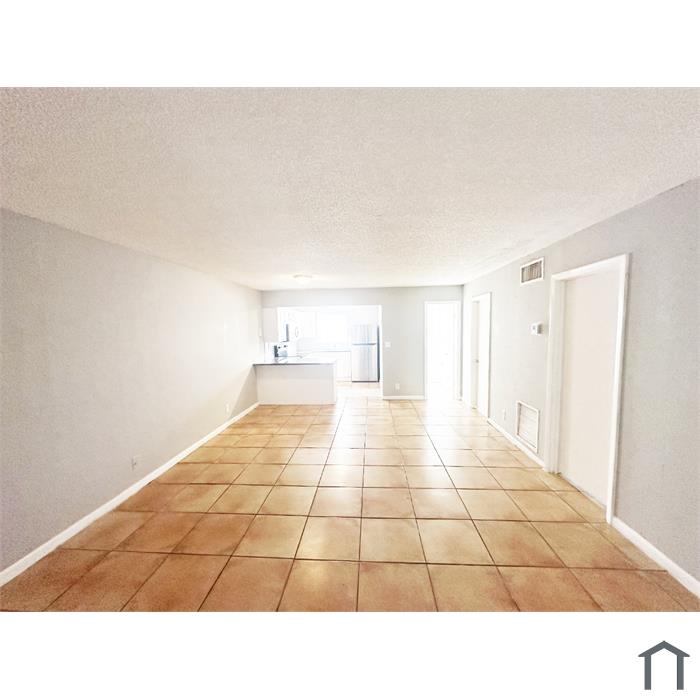1441 NW 22nd St
