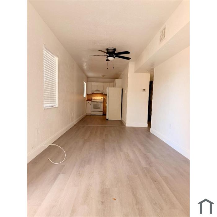 1123 NW 27th Ave
