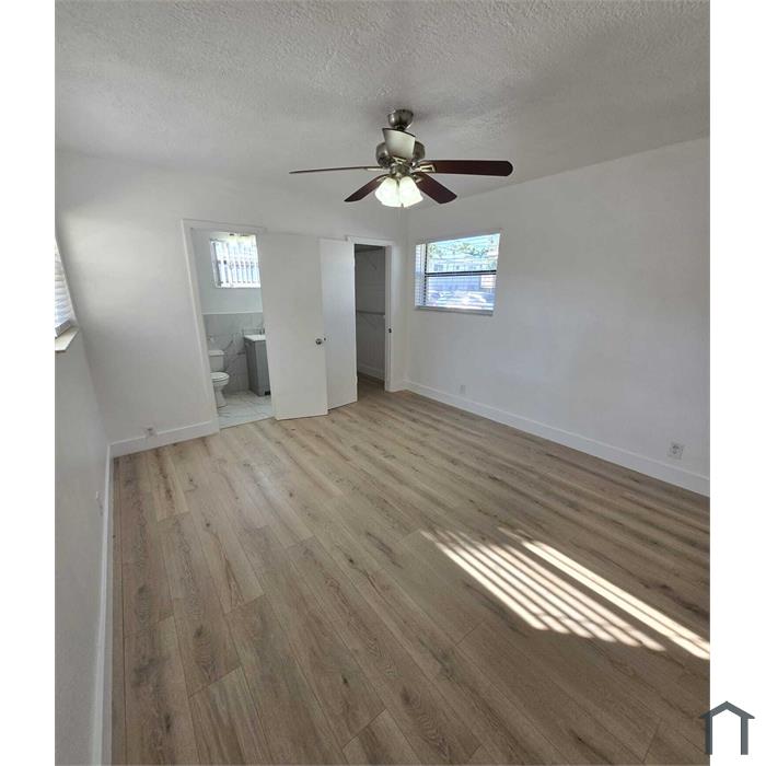 1905 SW 11th Ct