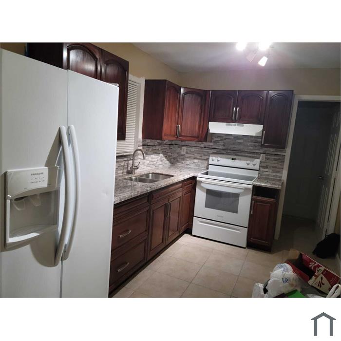2031 NW 64th Ave