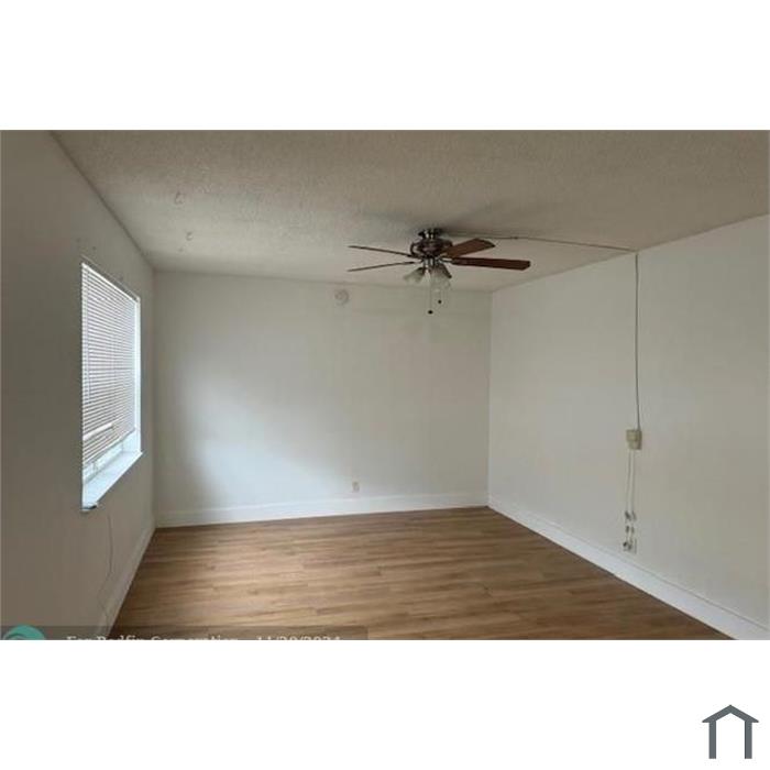 5653 Blueberry Ct