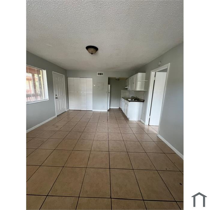 2014 NW 43rd Ter