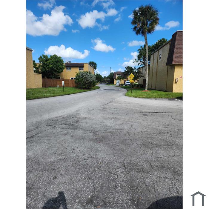5668 Blueberry Ct