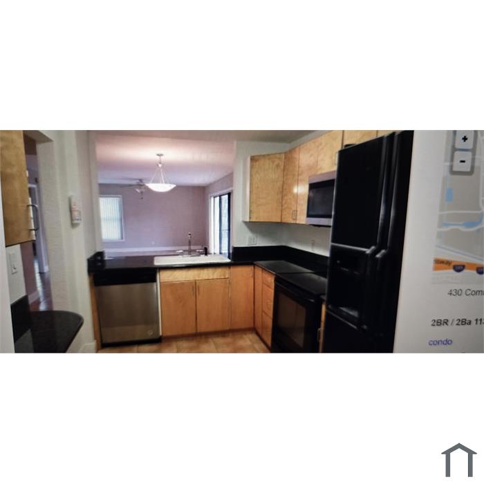 430 Commodore Dr