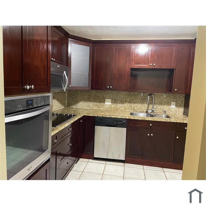417 Lakeview Dr