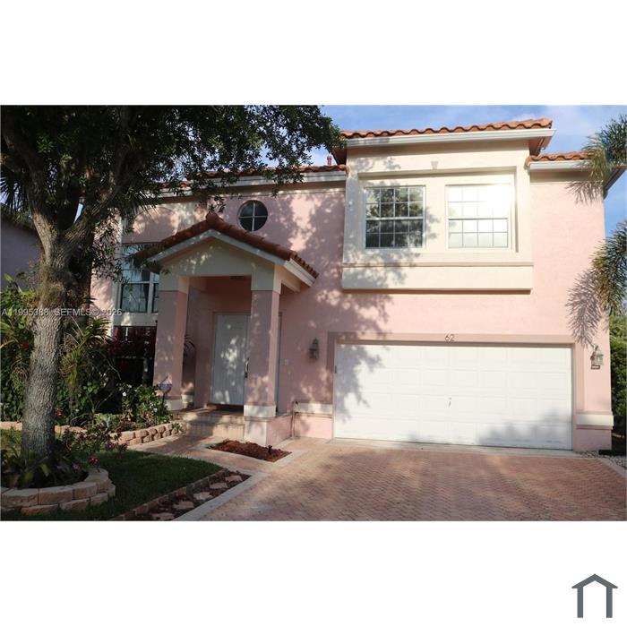 62 Gables Blvd