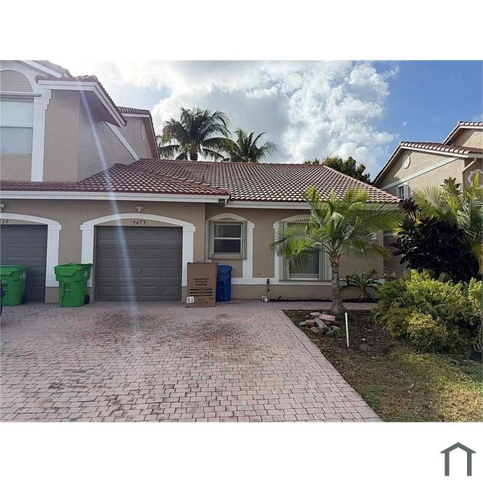 5473 NW 90th Ave