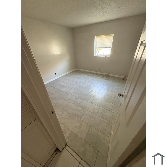 105 6th St