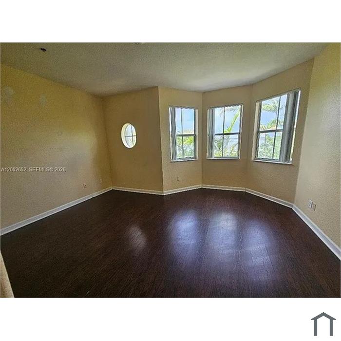 1914 Shoma Dr