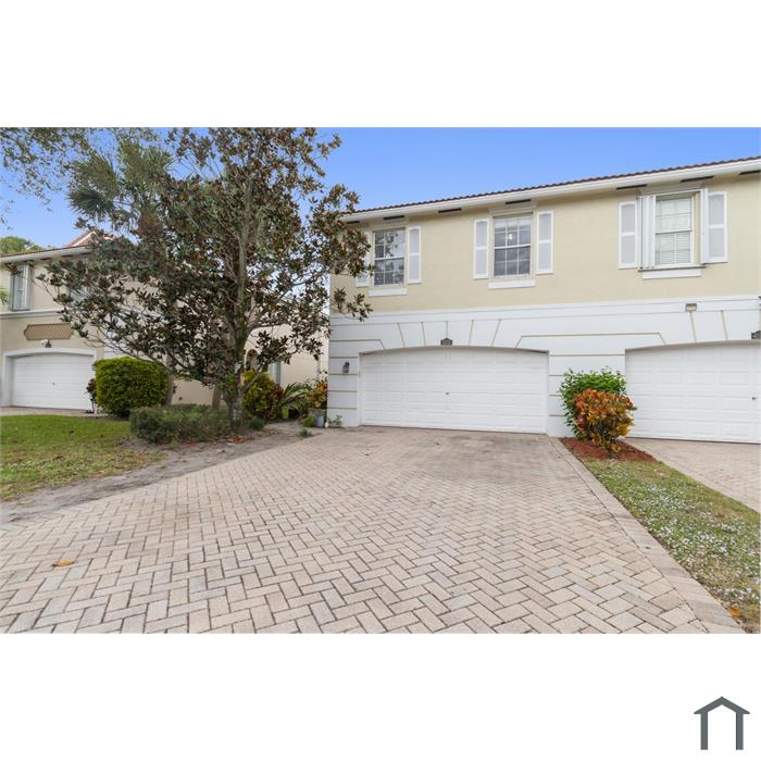 4535 Thornwood Cir