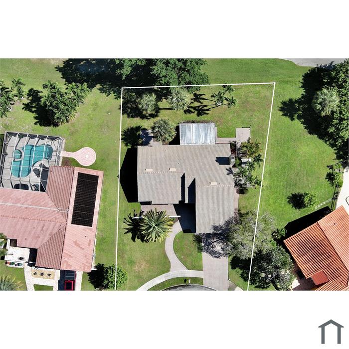 21344 Escondido Way S