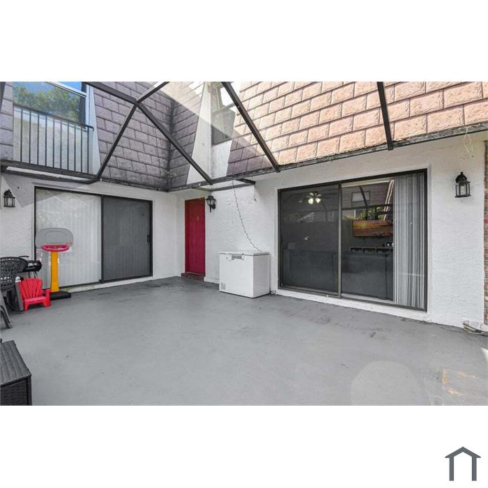 7558 Courtyard Run E