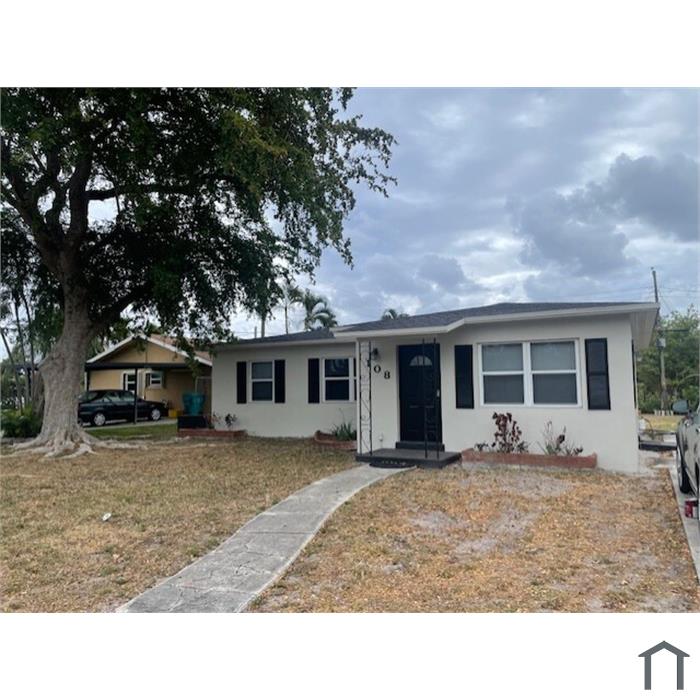 108 SW 4th Ave