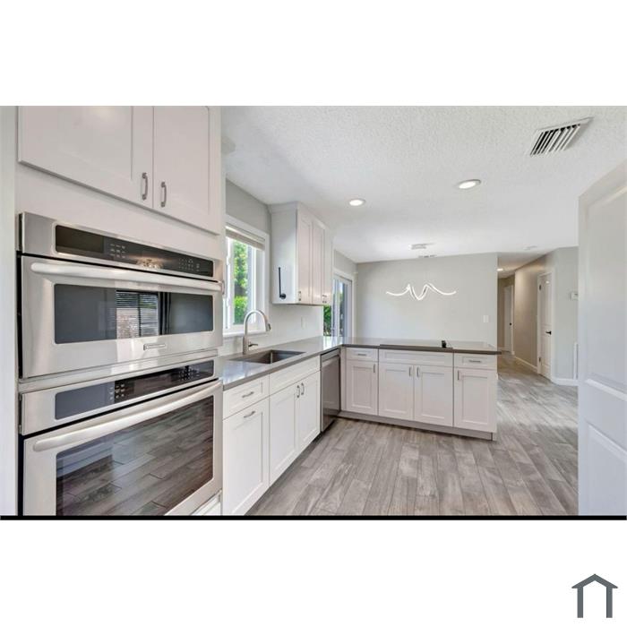 125 SE 6th Ave
