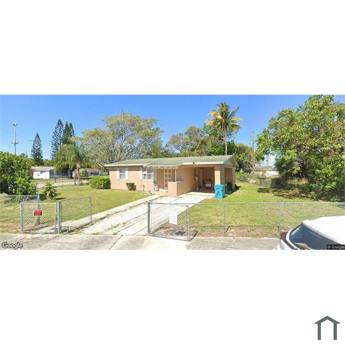 2001 NW 2nd Ct