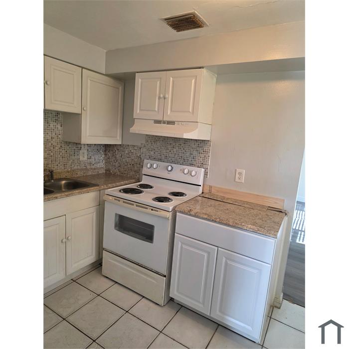 91 NE 6th Ct