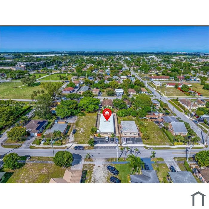 223 SW 5th Ct