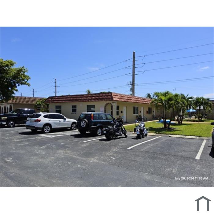 1410 SW 1st Way