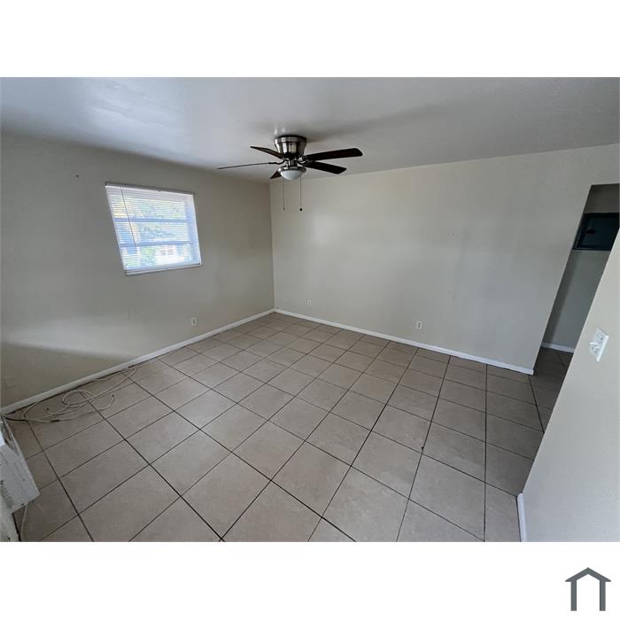 1502 N Federal Hwy