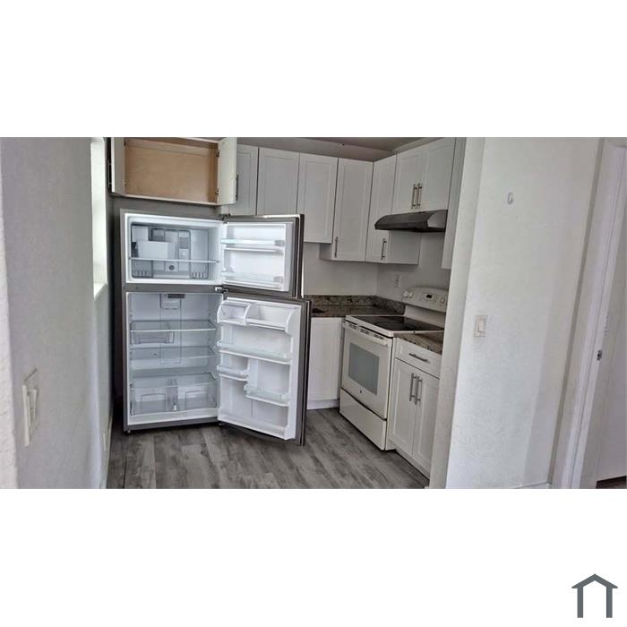 1302 12th Ave S