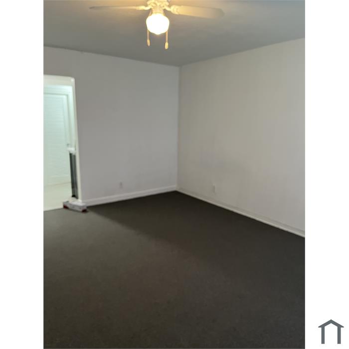 500 W Branch St