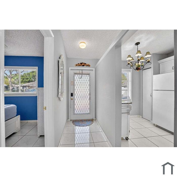 8622 Dreamside Ln