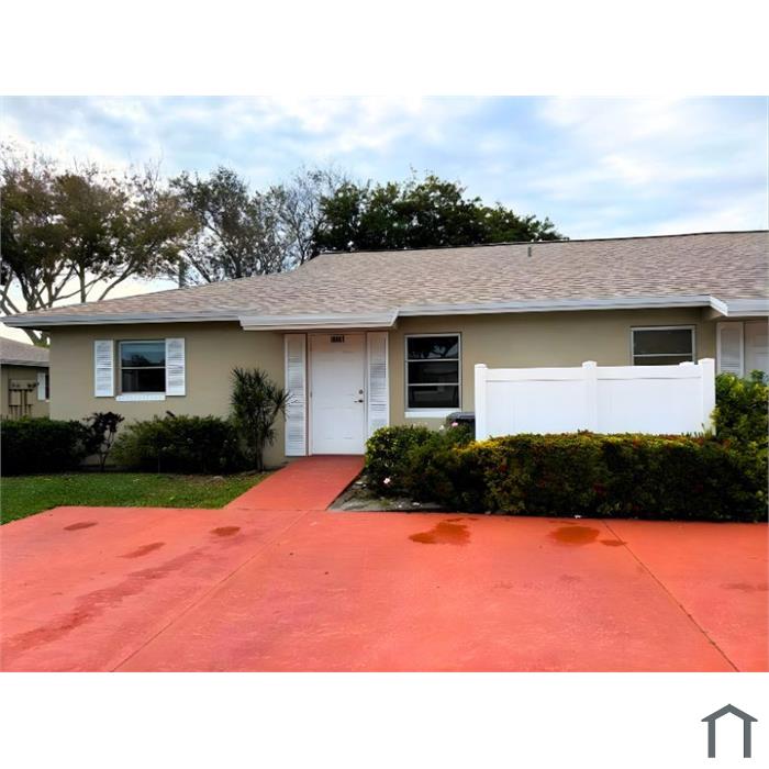 18867 Candlewick Dr