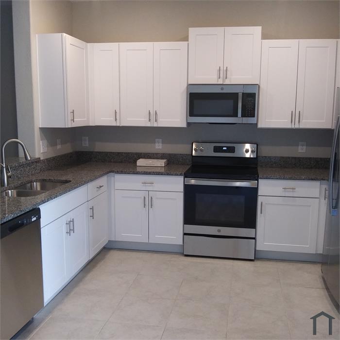 15520 Prestwick Rose Pl