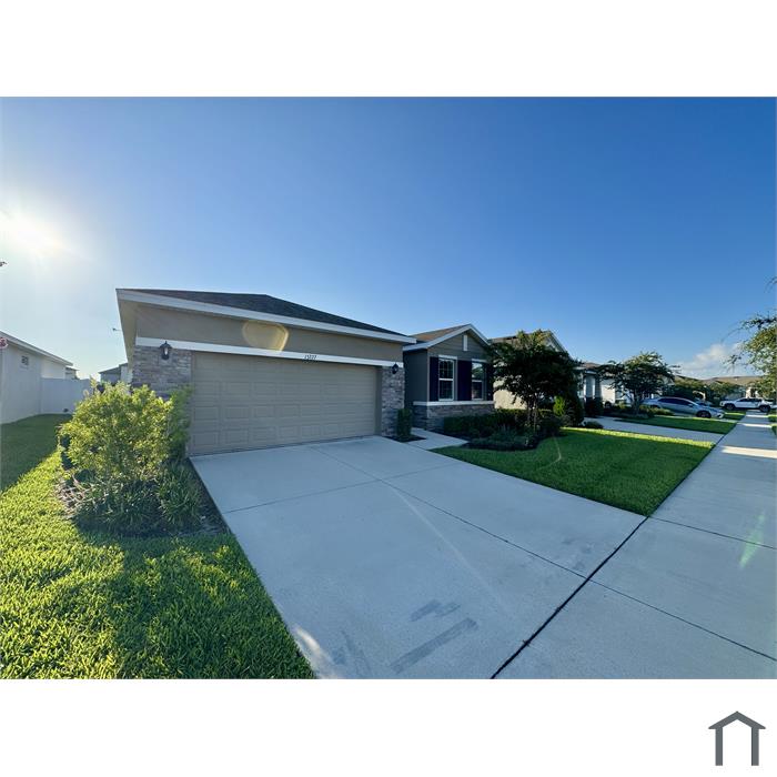 13227 Waterleaf Garden Cir