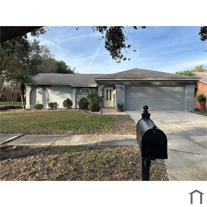 11202 Longbrooke Dr