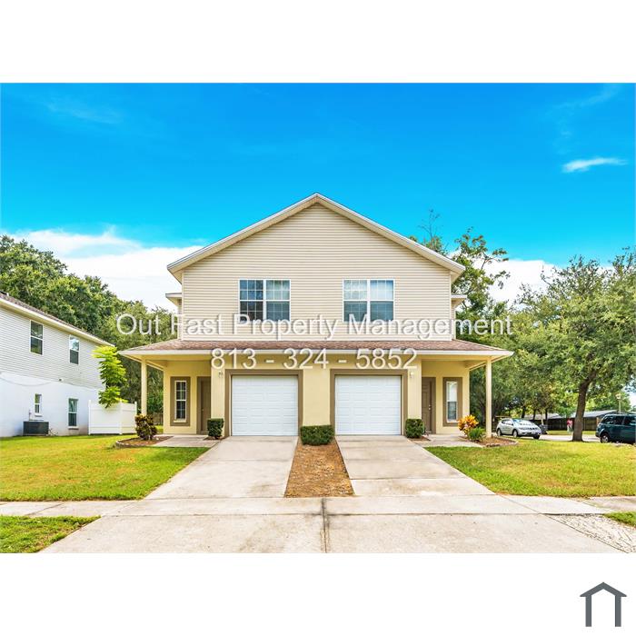 5028 Beechcraft Way