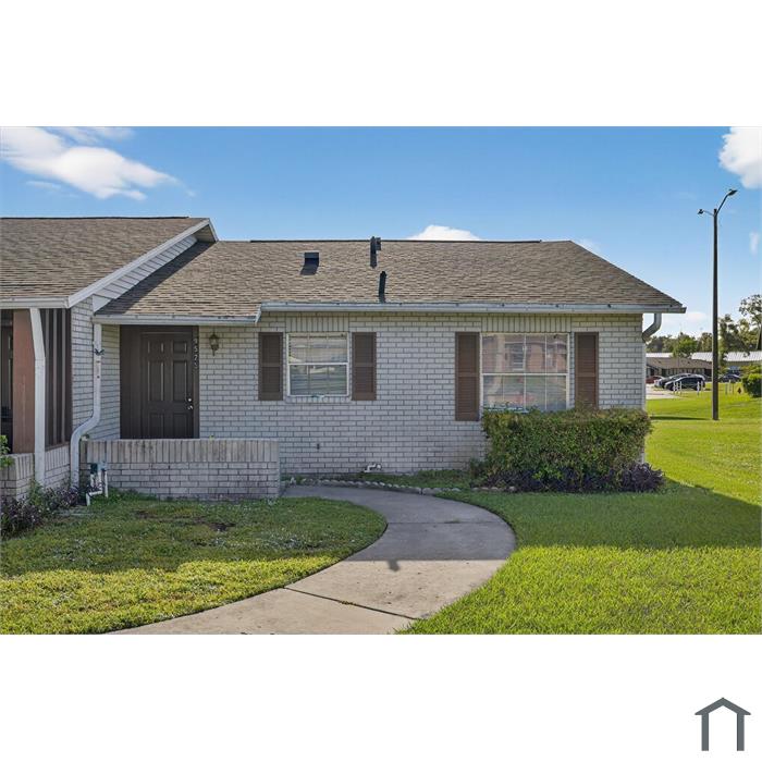 9525 Fieldview Cir