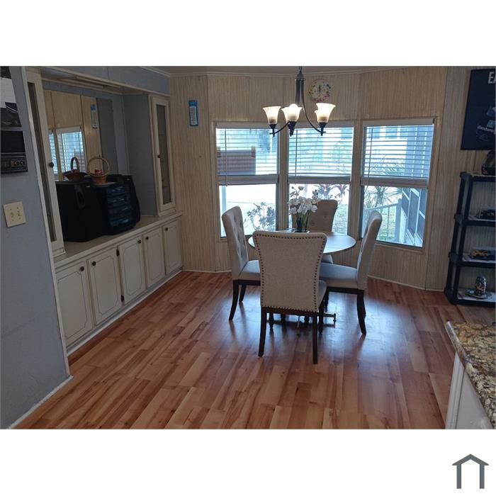 2601 Greymont Dr, Valrico, FL 33594
