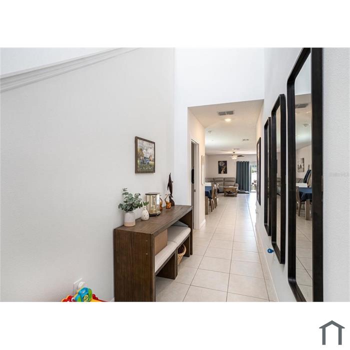 2870 Silver Scallop Loop