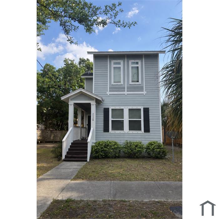 2128 W Walnut St