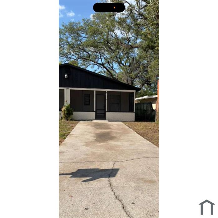 1206 E 99th Ave