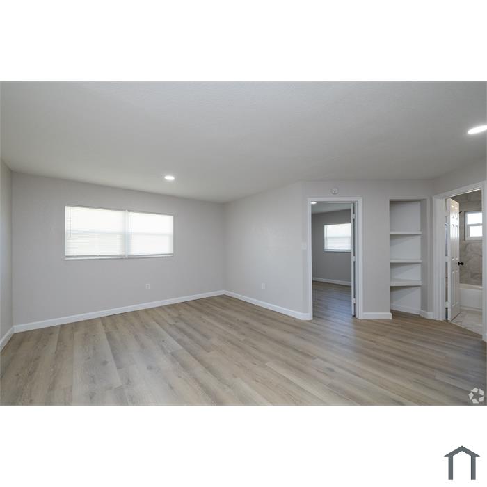 Oakwood Apartments