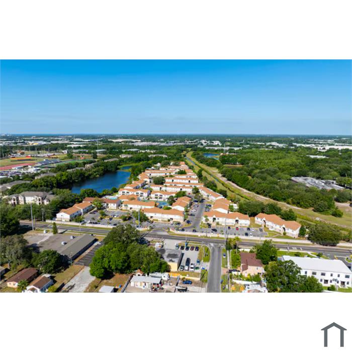 7210 N Manhattan Ave