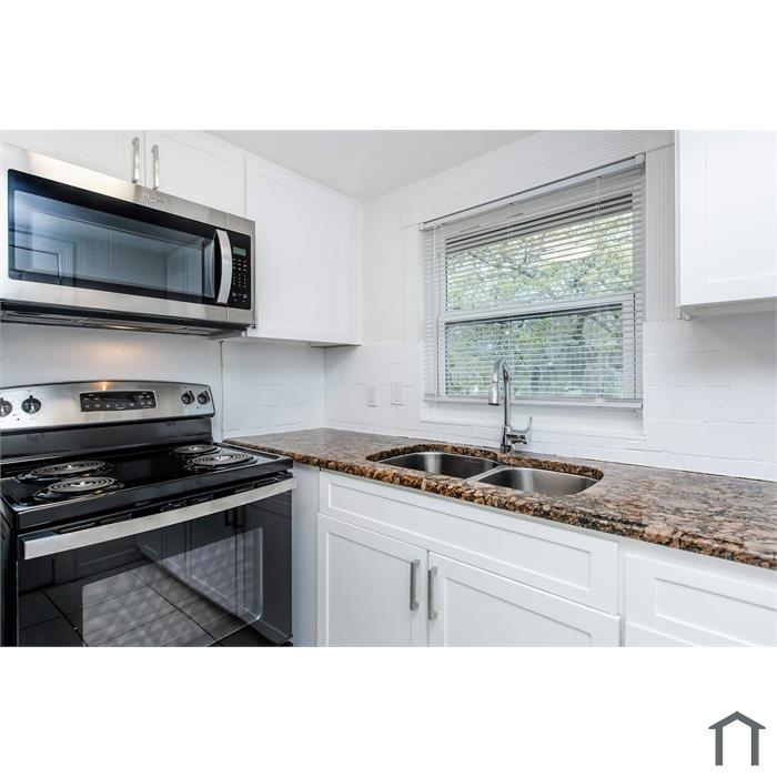 Raintree Park Apartments