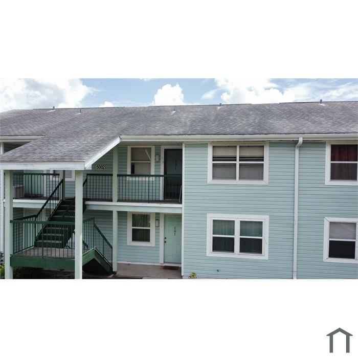 5002 Terrace Palms Cir